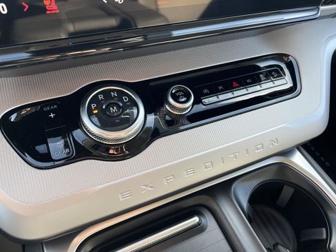 New 2026 Ford Expedition Max Active image 33