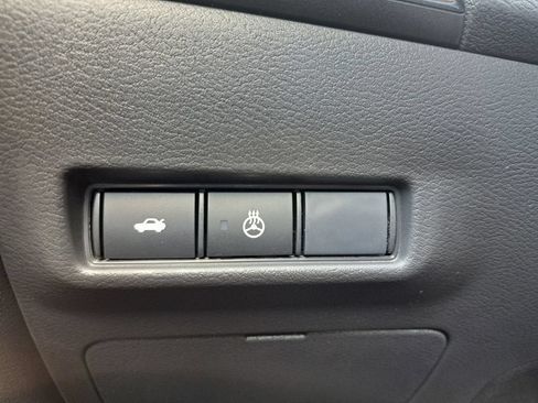 Used 2026 Nissan Sentra SV w/ SV Convenience Package FWD image 15