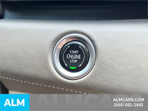 Used 2022 Cadillac Escalade Sport Platinum w/ LPO, ONYX Package image 40