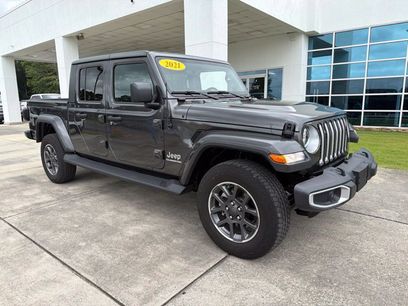 Used 2021 Jeep Gladiator Overland w/ Popular Equipment Package