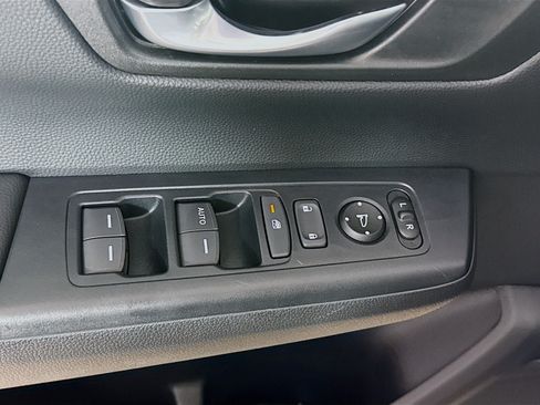 Certified 2024 Honda CR-V LX image 20