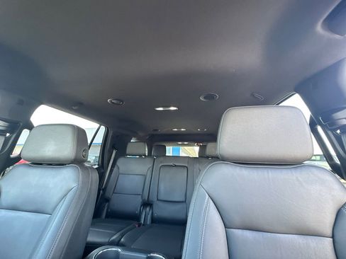 Used 2024 Chevrolet Tahoe LT AWD/4WD image 33