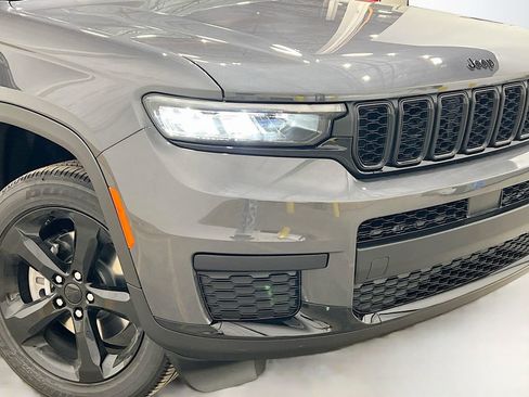 New 2025 Jeep Grand Cherokee L Laredo RWD image 43