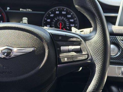 Used 2021 Genesis G70 2.0T w/ Elite Package RWD image 13