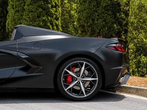 Used 2023 Chevrolet Corvette Stingray Preferred Conv w/ 2LT RWD image 11