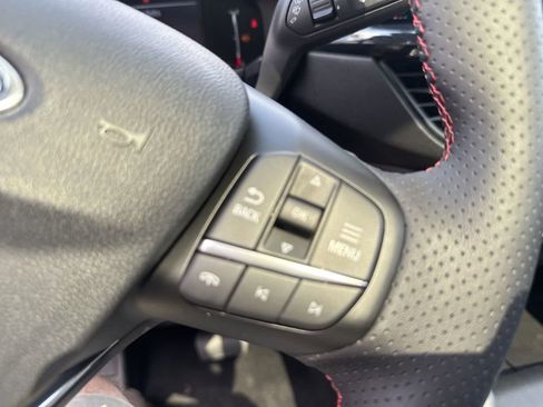 New 2025 Ford Escape ST-Line w/ Tech Pack #1 AWD/4WD image 22