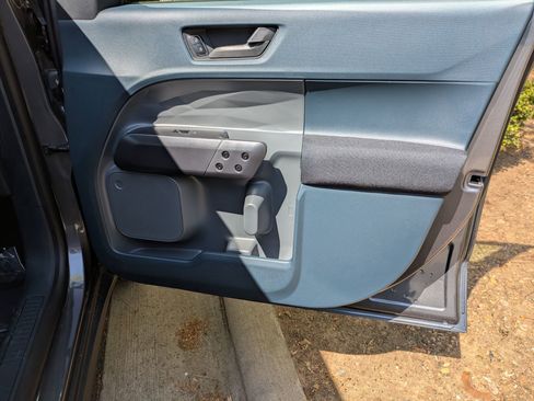New 2026 Ford Maverick XL FWD image 32