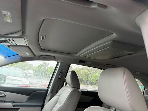 Used 2012 Honda Odyssey Touring image 20