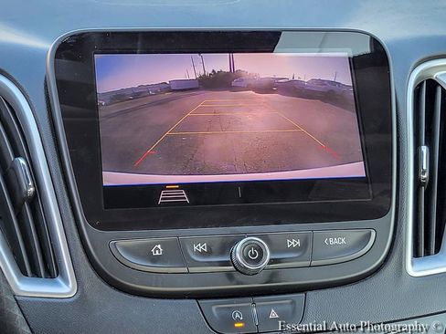 Used 2020 Chevrolet Malibu LS w/ Driver Confidence Package II FWD image 19