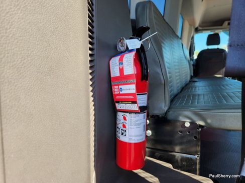 Used 2020 Ford Transit 350 XL image 58