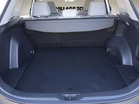 Certified 2019 Toyota RAV4 XLE Premium image 18