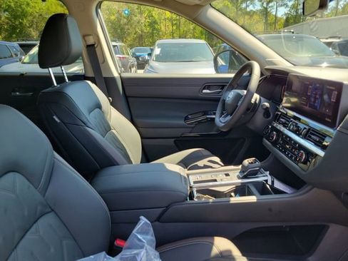 New 2026 Nissan Pathfinder Platinum w/ Cargo Package image 33