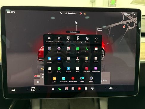 Used 2022 Tesla Model Y Long Range image 22