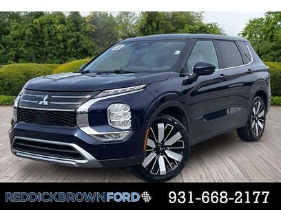 Used 2025 Mitsubishi Outlander SE