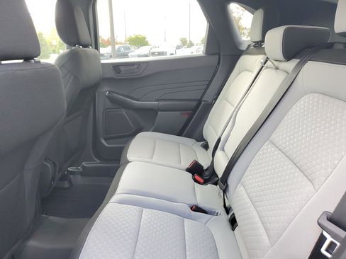 Certified 2026 Ford Escape Active w/ Cold Weather Package image 10