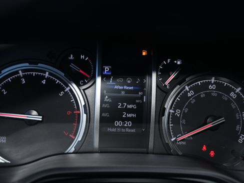 Certified 2024 Toyota 4Runner TRD Off-Road Premium image 14