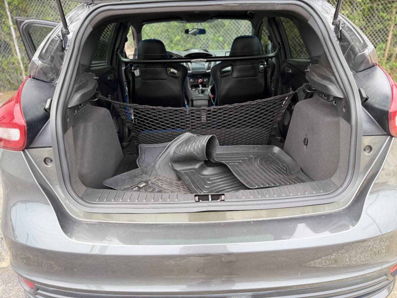 Used 2015 Ford Focus ST FWD image 11