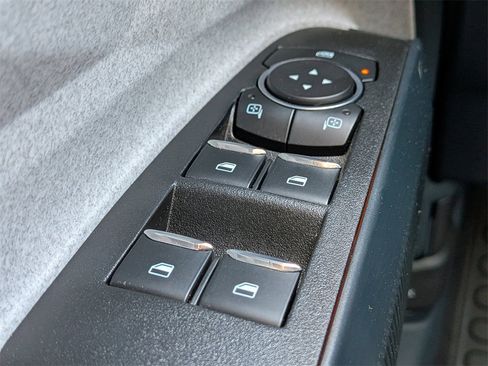 Used 2023 Ford Maverick XLT image 24