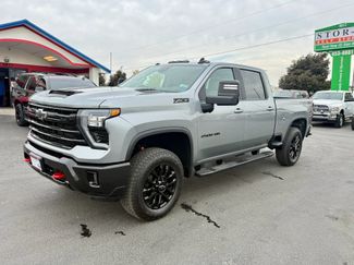 Used 2025 Chevrolet Silverado 2500 LT w/ Trail Boss Package AWD/4WD video 1
