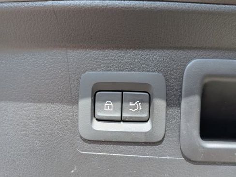 Certified 2025 MAZDA CX-50 2.5 Hybrid w/ Premium Plus Pkg image 30