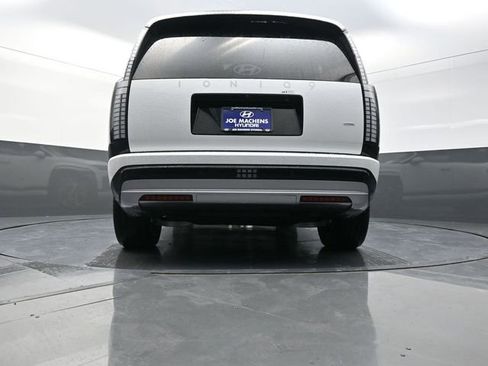 New 2026 Hyundai Ioniq 9 Limited AWD/4WD image 37