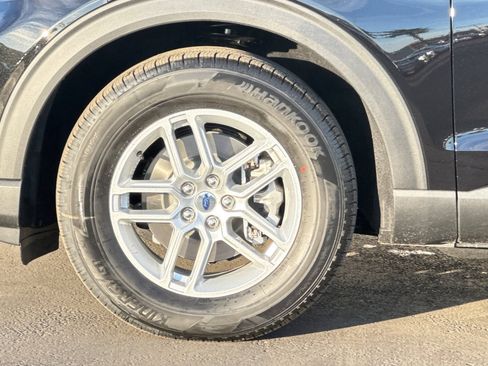 New 2026 Ford Explorer Active w/ Active Comfort Package image 26