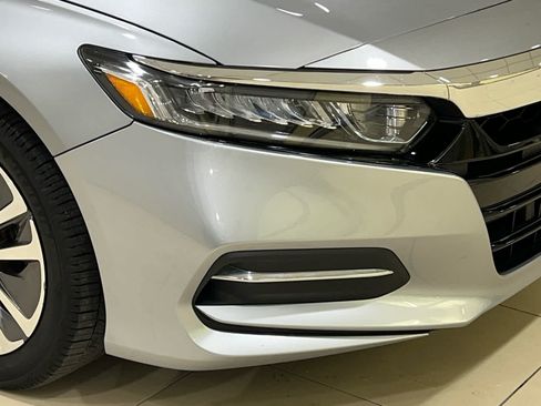 Used 2019 Honda Accord Hybrid image 2