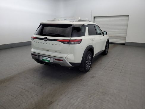 Used 2022 Nissan Pathfinder SL w/ SL Premium Package AWD/4WD image 9