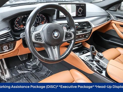 Used 2023 BMW M550i xDrive w/ Executive Package AWD/4WD image 5