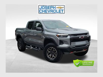 Used 2024 Chevrolet Colorado ZR2 w/ Technology Package