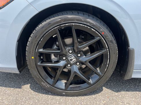 Used 2023 Honda Civic Sport image 29