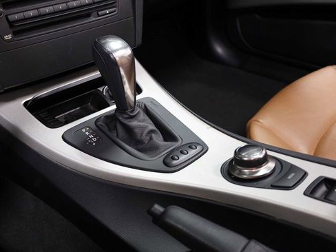 Used 2007 BMW 335i Convertible image 27