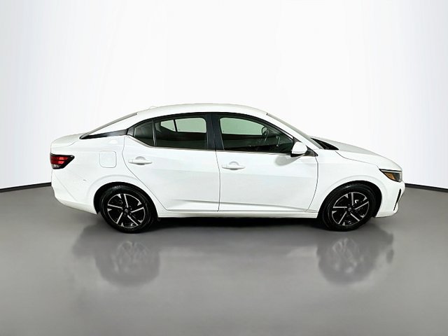 Used 2024 Nissan Sentra SV FWD image 8