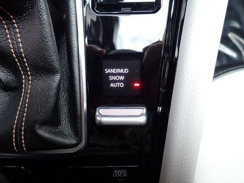 Used 2022 Jeep Compass Limited image 26