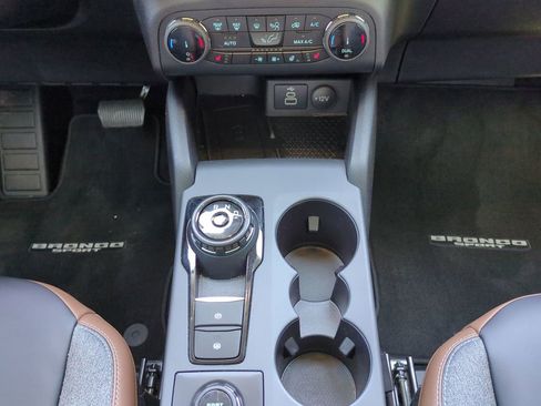 Used 2024 Ford Bronco Sport Outer Banks w/ Tech Package AWD/4WD image 24