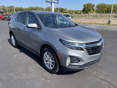 Used 2023 Chevrolet Equinox LT image 9