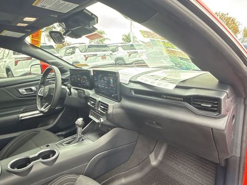 Used 2024 Ford Mustang Coupe image 25