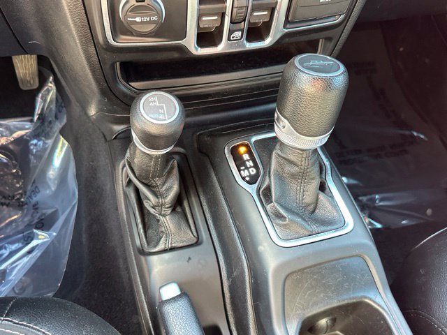 Used 2021 Jeep Gladiator Sport AWD/4WD image 5