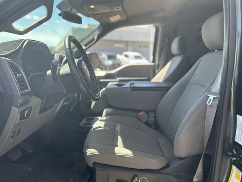Used 2018 Ford F150 XLT w/ Equipment Group 302A Luxury AWD/4WD image 14