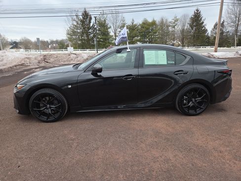 Certified 2025 Lexus IS 350 F Sport image 6