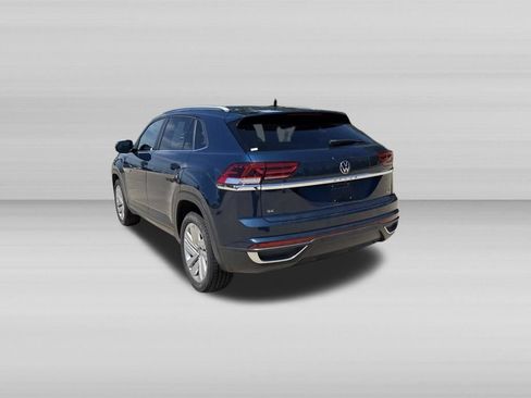 Used 2020 Volkswagen Atlas Cross Sport SE AWD/4WD image 7