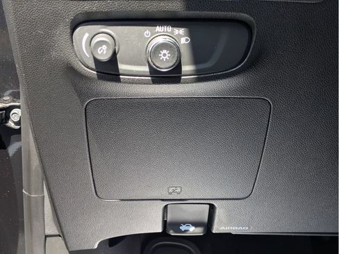Used 2024 Buick Encore GX Sport Touring w/ Comfort Package FWD image 23