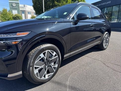 New 2026 Genesis Electrified GV70 AWD/4WD image 11