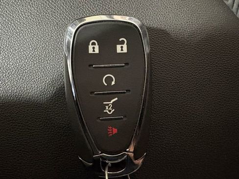 Used 2022 Chevrolet Equinox LT image 22