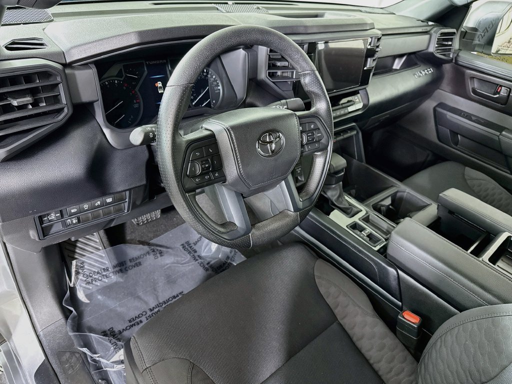 Used 2025 Toyota Tundra SR w/ SR Tow Package AWD/4WD image 18
