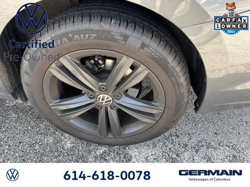 Used 2023 Volkswagen Jetta SE w/ Panoramic Sunroof Package FWD image 15