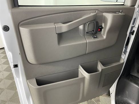 New 2026 Chevrolet Express 2500 w/ Driver Convenience Package RWD image 11