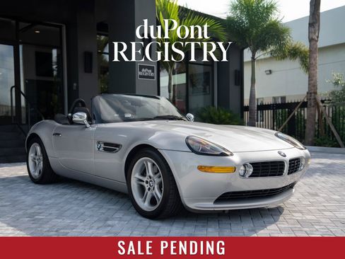 Used 2002 BMW Z8 RWD image 1