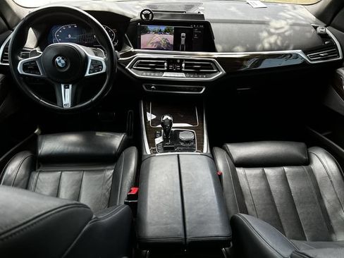Used 2019 BMW X5 xDrive40i w/ M Sport Package AWD/4WD image 12