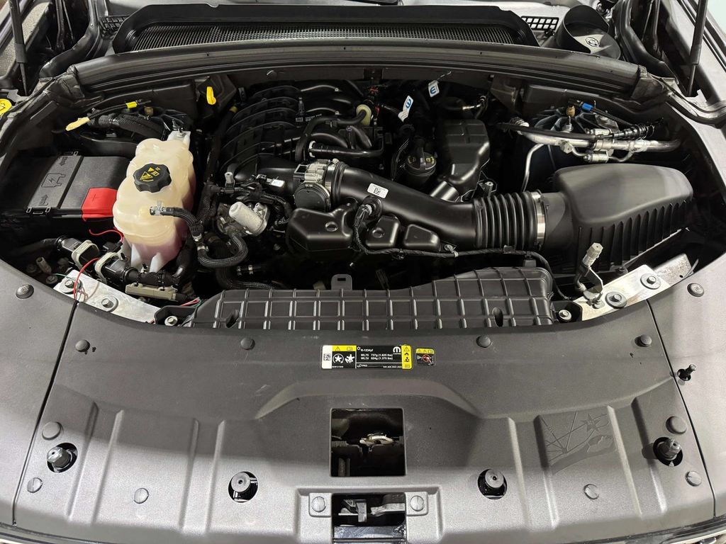Used 2024 Jeep Grand Cherokee Summit AWD/4WD image 31